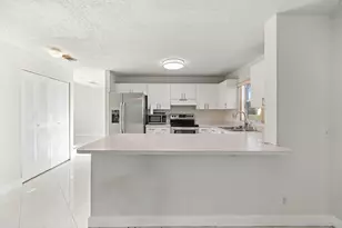 1895 Vista Way, Margate, FL 33063 - Photo 9