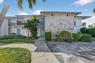 2400 E Ocean Dr, Fort Pierce, FL 34949 - Photo 5