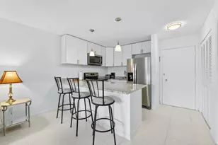 2400 E Ocean Dr, Fort Pierce, FL 34949 - Photo 9