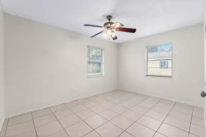 4907 Gulfstream Road, Lake Worth, FL 33460 - Photo 13