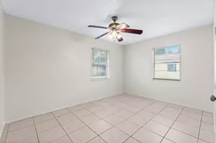 4907 Gulfstream Rd, Lake Worth, FL 33460 - Photo 13