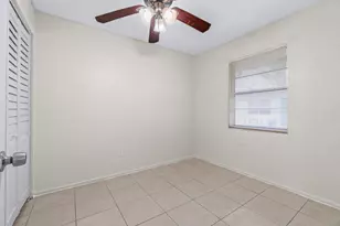 4907 Gulfstream Rd, Lake Worth, FL 33460 - Photo 11