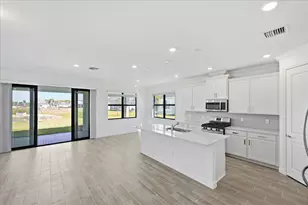 6890 NW Kestrel Lane, Port Saint Lucie, FL 34987 - Photo 9