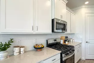 6890 NW Kestrel Lane, Port Saint Lucie, FL 34987 - Photo 3