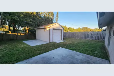1905 Service Road, North Palm Beach, FL 33408 - Photo 7
