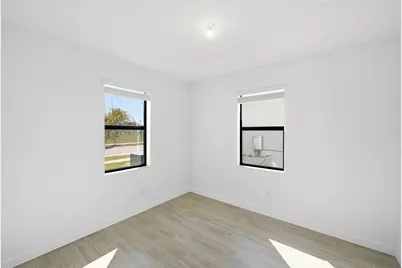 6858 NW Kestrel Lane, Port Saint Lucie, FL 34987 - Photo 33