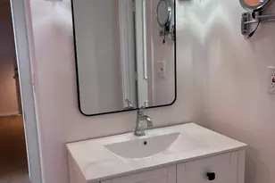 1069 Hillsboro Mile, Pompano Beach, FL 33062 - Photo 11