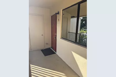 110 SE 7th St- Unit 5 Bldg 120, Deerfield Beach, FL 33441 - Photo 3