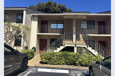 110 SE 7th St- Unit 5 Bldg 110, Deerfield Beach, FL 33441 - Photo 1