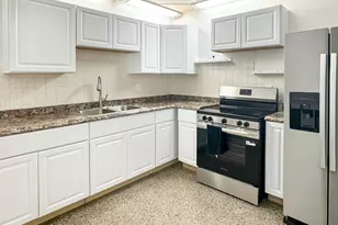 1612 S 28th St, Fort Pierce, FL 34947 - Photo 9