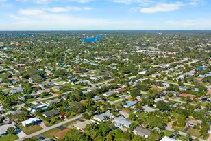 1605 Treemont Ave, Jupiter, FL 33469 - Photo 7