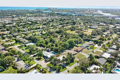 1605 Treemont Avenue, Jupiter, FL 33469 - Photo 11