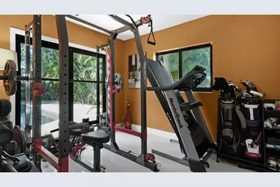 21 SE 14th Street, Pompano Beach, FL 33060 - Photo 33