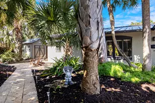 21 SE 14th St, Pompano Beach, FL 33060 - Photo 5