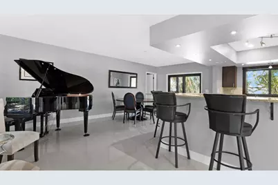 21 SE 14th Street, Pompano Beach, FL 33060 - Photo 13