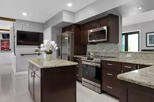 21 SE 14th St, Pompano Beach, FL 33060 - Photo 35