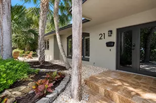 21 SE 14th St, Pompano Beach, FL 33060 - Photo 25