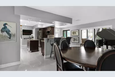 21 SE 14th Street, Pompano Beach, FL 33060 - Photo 17