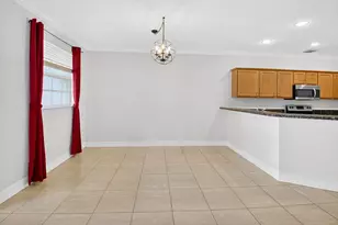 21 Largo Way, Boynton Beach, FL 33426 - Photo 5