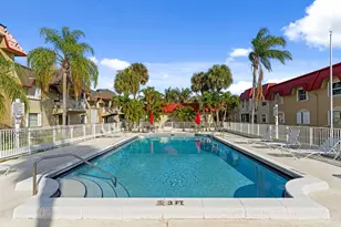 475 SE 8th St, Deerfield Beach, FL 33441 - Photo 13