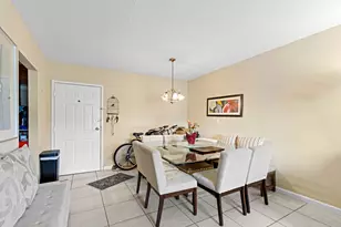 475 SE 8th St, Deerfield Beach, FL 33441 - Photo 5