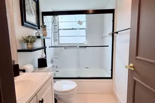 402 Brighton J, Boca Raton, FL 33434 - Photo 23