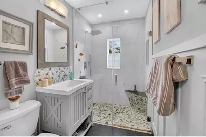 233 NE 12th Street NE, Delray Beach, FL 33444 - Photo 37