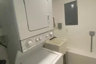 560 NE 19th Ave, Deerfield Beach, FL 33441 - Photo 15