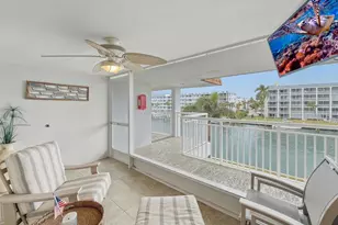 111 Shore Ct, North Palm Beach, FL 33408 - Photo 17