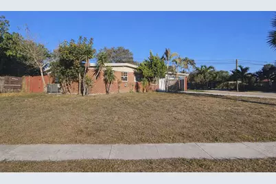 12212 Acapulco Avenue, Palm Beach Gardens, FL 33410 - Photo 1