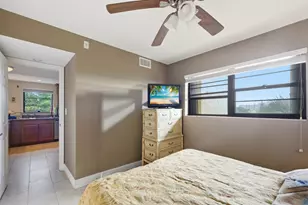 367 S Federal Hwy, Deerfield Beach, FL 33441 - Photo 5