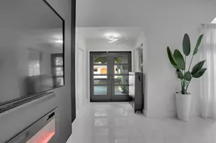 469 NW 38th Ave, Deerfield Beach, FL 33442 - Photo 5