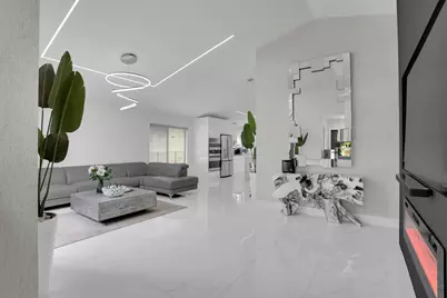 469 NW 38th Avenue, Deerfield Beach, FL 33442 - Photo 3