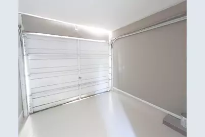 565 SE Thornhill Drive, Port Saint Lucie, FL 34983 - Photo 27