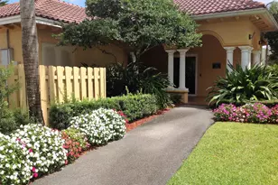 1915 Lavers Cir, Delray Beach, FL 33444 - Photo 19