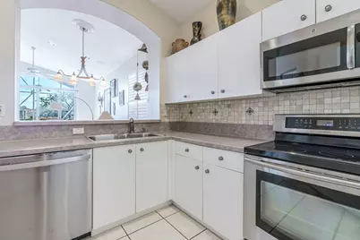 7180 Cataluna Circle, Delray Beach, FL 33446 - Photo 11