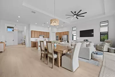 11357 SW Pietra Way, Port Saint Lucie, FL 34987 - Photo 13