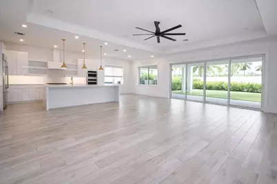12176 Waterstone Circle #39, Palm Beach Gardens, FL 33412 - Photo 13