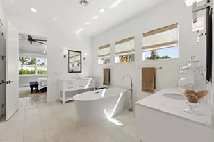 12176 Waterstone Cir, Palm Beach Gardens, FL 33412 - Photo 29