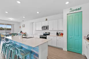 7608 NW Deysbrook Ln, Port Saint Lucie, FL 34987 - Photo 21