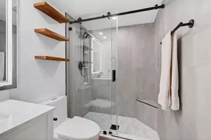 50 SW 3rd Ave, Boca Raton, FL 33432 - Photo 41