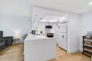 50 SW 3rd Ave, Boca Raton, FL 33432 - Photo 21