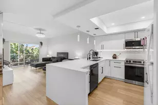 50 SW 3rd Ave, Boca Raton, FL 33432 - Photo 23