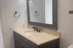 7526 Courtyard Run E, Boca Raton, FL 33433 - Photo 9