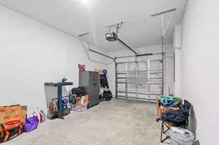 419 Salisbury Cir, Fort Pierce, FL 34982 - Photo 23