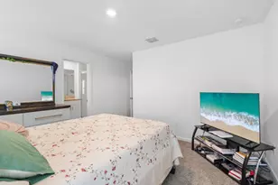 419 Salisbury Cir, Fort Pierce, FL 34982 - Photo 15