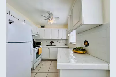 173 Dorchester H, West Palm Beach, FL 33417 - Photo 3