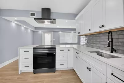 341 SE 3rd Avenue, Delray Beach, FL 33483 - Photo 7