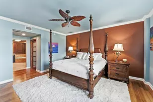 2650 Lake Shore Dr, West Palm Beach, FL 33404 - Photo 15