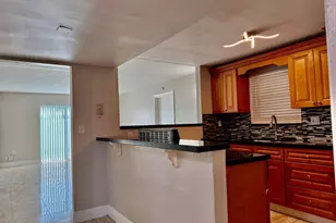 714 SW 81st Ave, North Lauderdale, FL 33068 - Photo 1